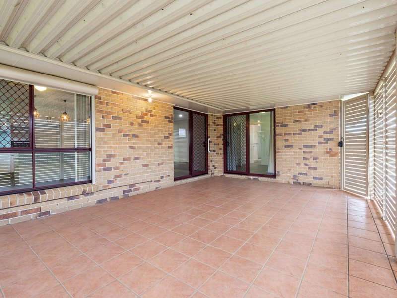 Photo - 9 Regency Court, Strathpine QLD 4500 - Image 14