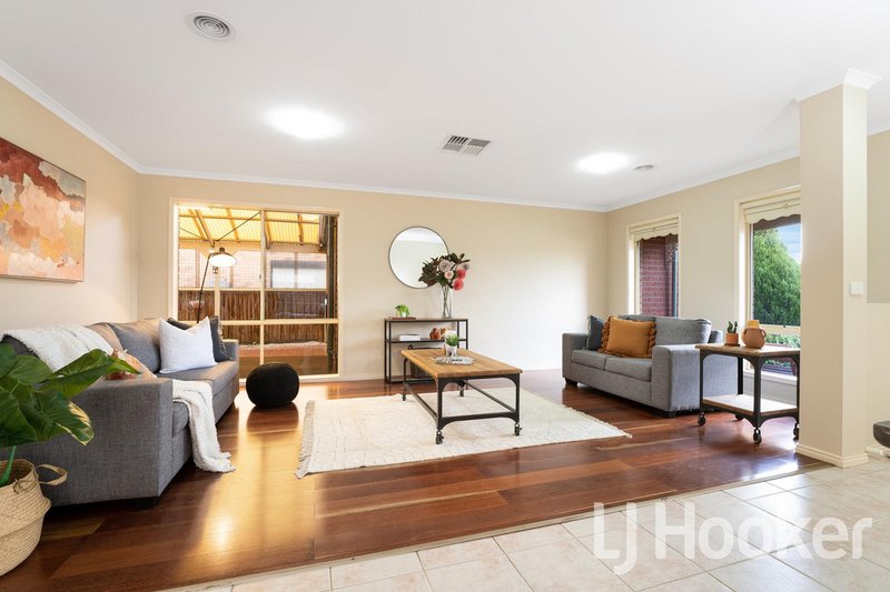 Photo - 9 Regency Terrace, Hoppers Crossing VIC 3029 - Image 3