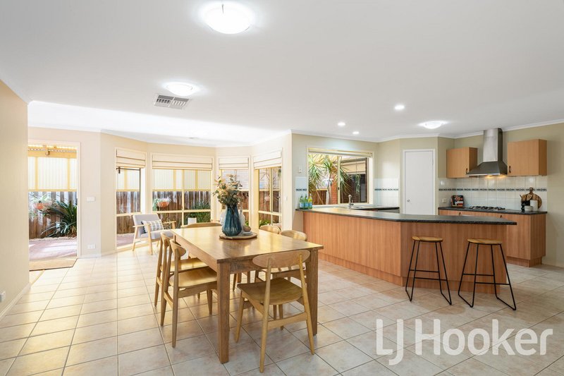 Photo - 9 Regency Terrace, Hoppers Crossing VIC 3029 - Image 7