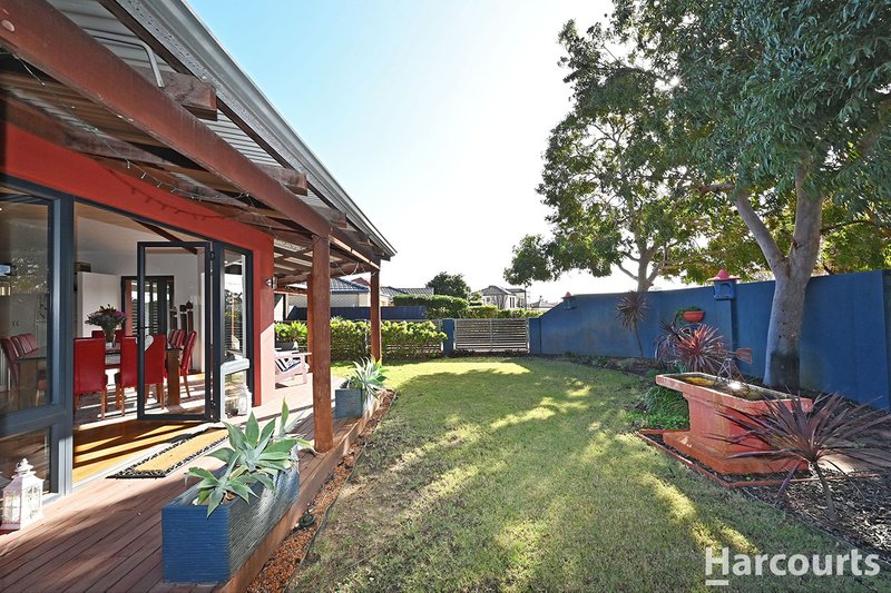 Photo - 9 Renner Circle, Wanneroo WA 6065 - Image 3