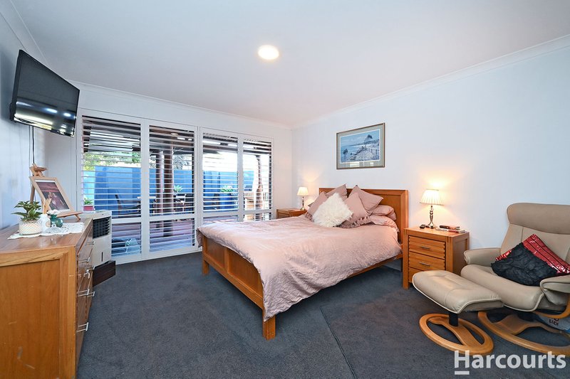 Photo - 9 Renner Circle, Wanneroo WA 6065 - Image 6