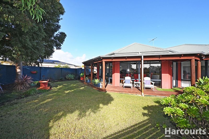 Photo - 9 Renner Circle, Wanneroo WA 6065 - Image 14