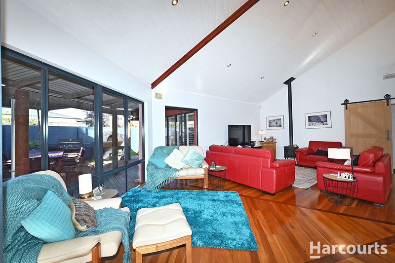 Photo - 9 Renner Circle, Wanneroo WA 6065 - Image 31