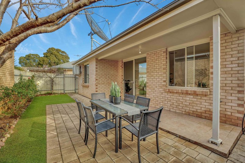 Photo - 9 Renown Avenue, Clovelly Park SA 5042 - Image 11