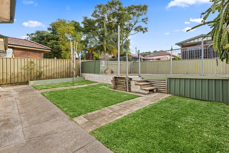 Photo - 9 Renown Avenue, Oatley NSW 2223 - Image 3