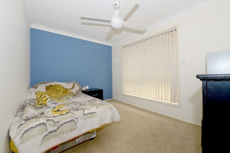 Photo - 9 Richmond Close, St Johns Park NSW 2176 - Image 11