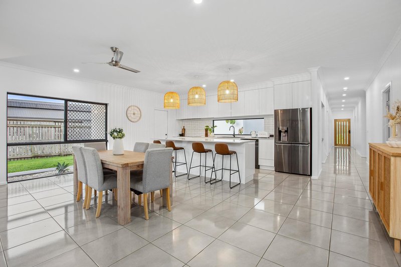 Photo - 9 Ridgeway Close, Yeppoon QLD 4703 - Image 3