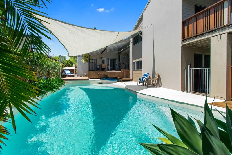 Photo - 9 Ridgeway Street, Sunrise Beach QLD 4567 - Image 5