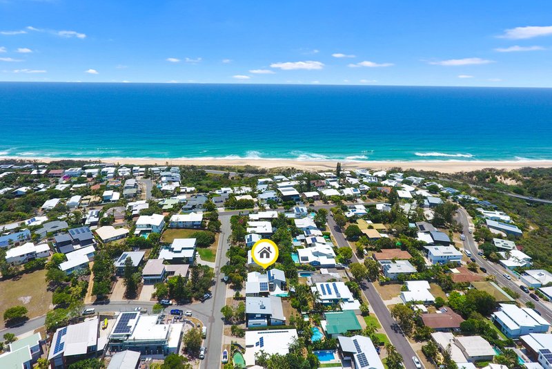 Photo - 9 Ridgeway Street, Sunrise Beach QLD 4567 - Image 7