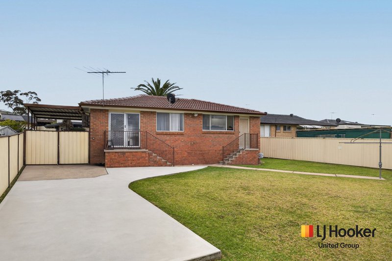 Photo - 9 Riesling Place, Eschol Park NSW 2558 - Image 11