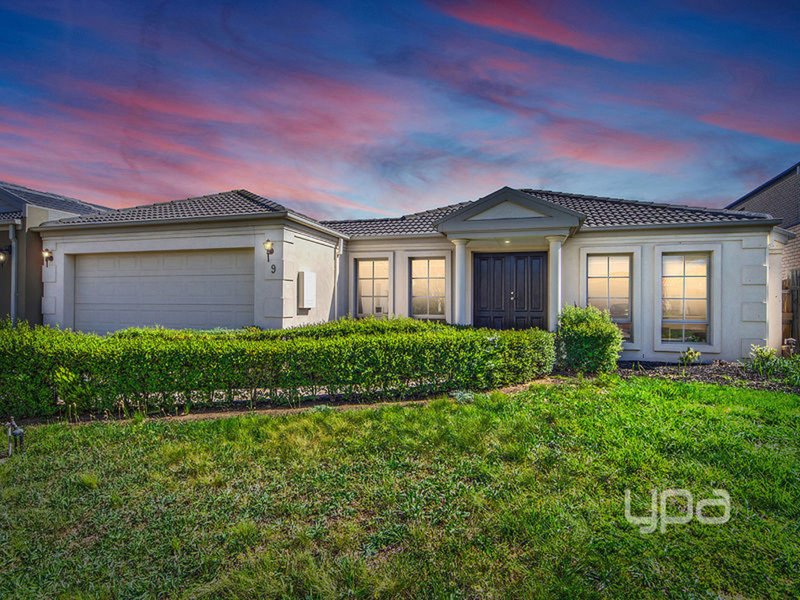 9 Rigby Court, Taylors Lakes VIC 3038