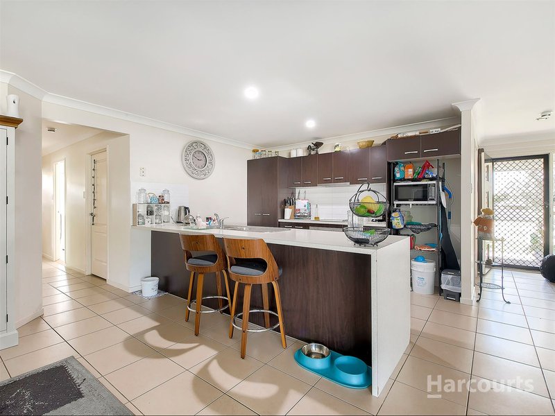 Photo - 9 Rigden Close, Morayfield QLD 4506 - Image 5