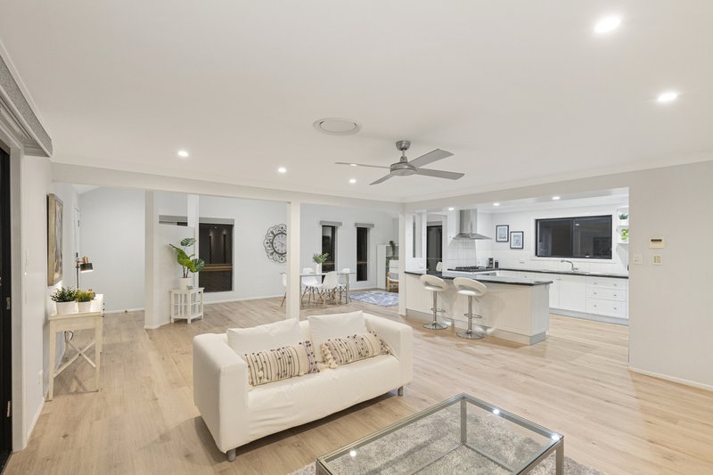 Photo - 9 Riversdale Road, Oxenford QLD 4210 - Image 10