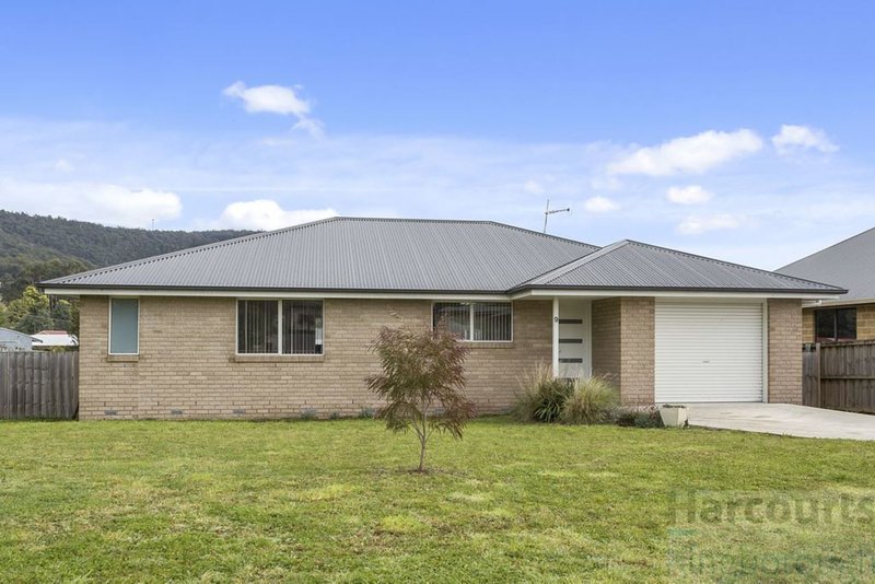 9 Riverstone Close, Snug TAS 7054