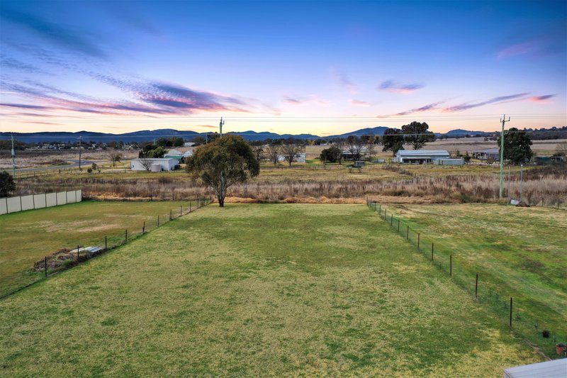 Photo - 9 Robey Avenue, Quirindi NSW 2343 - Image 4