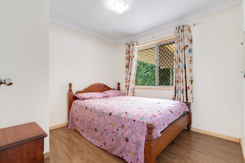 Photo - 9 Robinson Crescent, Runcorn QLD 4113 - Image 9
