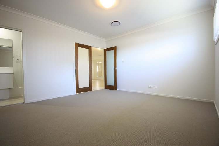 Photo - 9 Rodwell Road, Oran Park NSW 2570 - Image 6