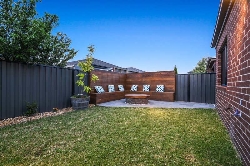 Photo - 9 Romney Way, Clyde North VIC 3978 - Image 22