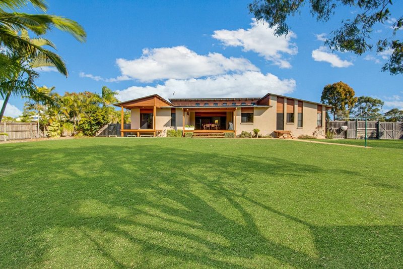 Photo - 9 Ronpen Close, Tannum Sands QLD 4680 - Image 16