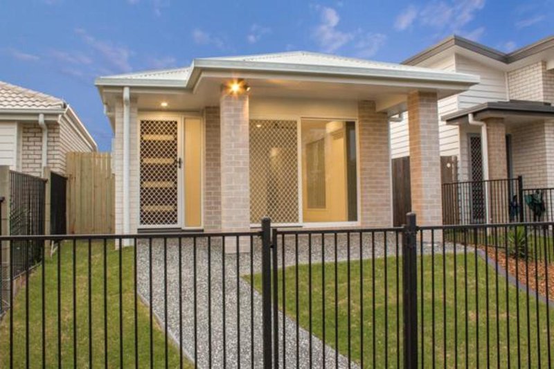 Photo - 9 Rory Lane, Pimpama QLD 4209 - Image 2