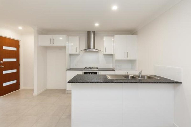 Photo - 9 Rory Lane, Pimpama QLD 4209 - Image 11
