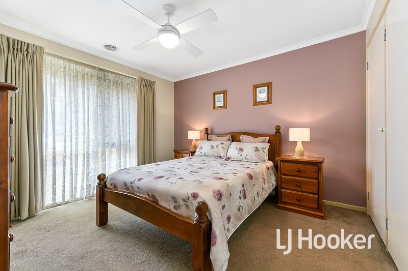 Photo - 9 Rose Lane, Cranbourne VIC 3977 - Image 7