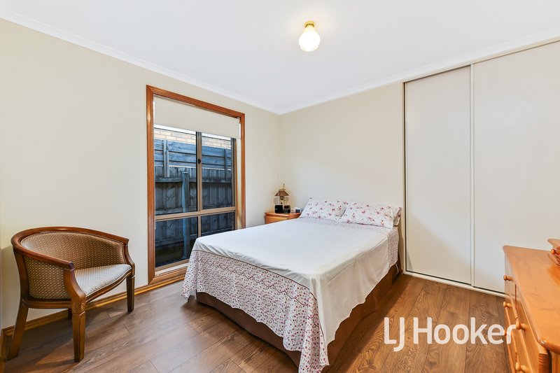 Photo - 9 Rossi Close, Pakenham VIC 3810 - Image 12