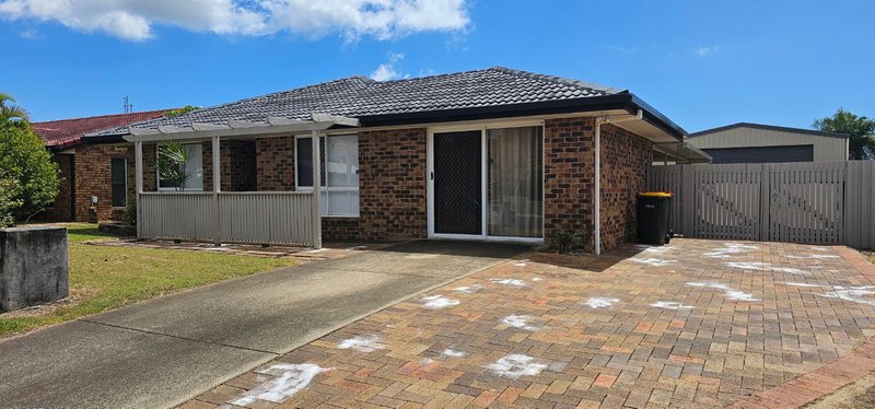 Photo - 9 Royal Drive, Kawungan QLD 4655 - Image 1