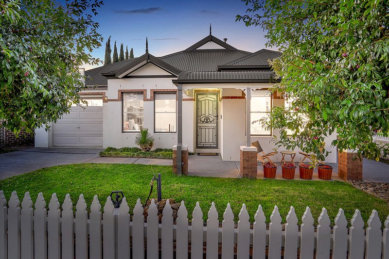 9 Royal Troon Way, Craigieburn VIC 3064