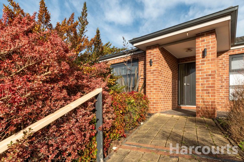 Photo - 9 Ruby Close, Warragul VIC 3820 - Image 2