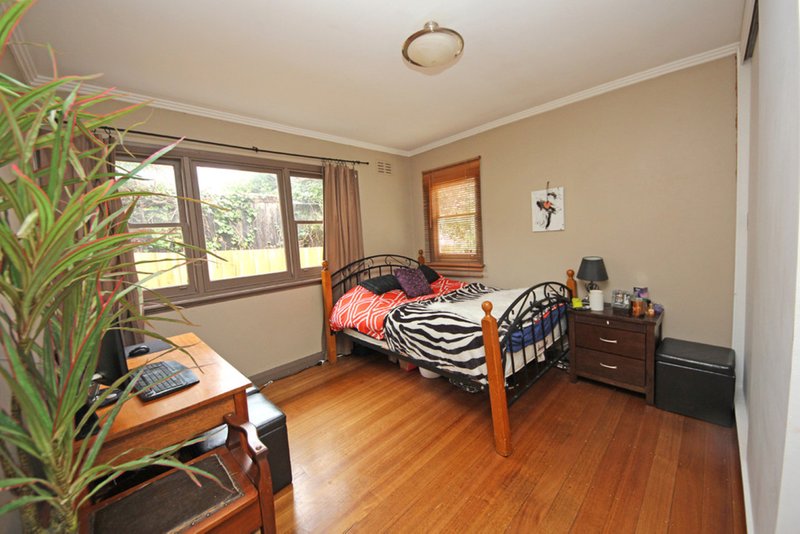 Photo - 9 Russell Road, Claremont TAS 7011 - Image 7