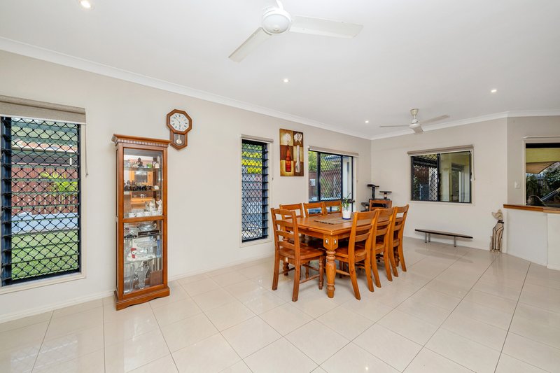 Photo - 9 Saint Helens Drive, Mount Louisa QLD 4814 - Image 5