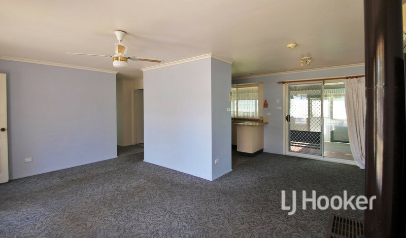 Photo - 9 Salinas Street, Sanctuary Point NSW 2540 - Image 3