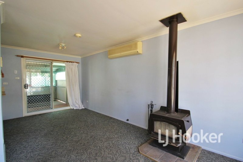 Photo - 9 Salinas Street, Sanctuary Point NSW 2540 - Image 4