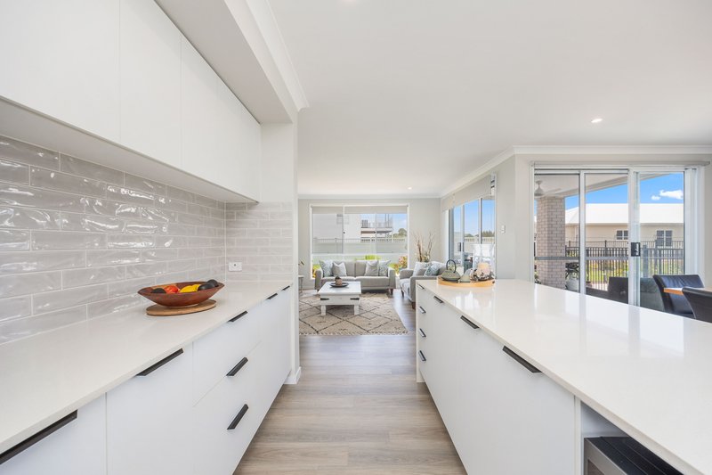 Photo - 9 Sandcastles Circuit, Burrum Heads QLD 4659 - Image 8