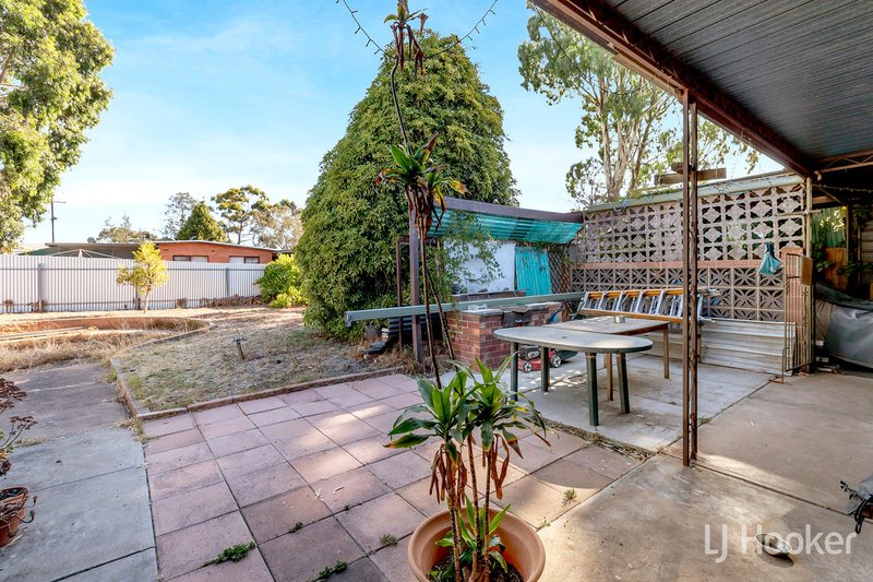 Photo - 9 Sandford Road, Davoren Park SA 5113 - Image 14