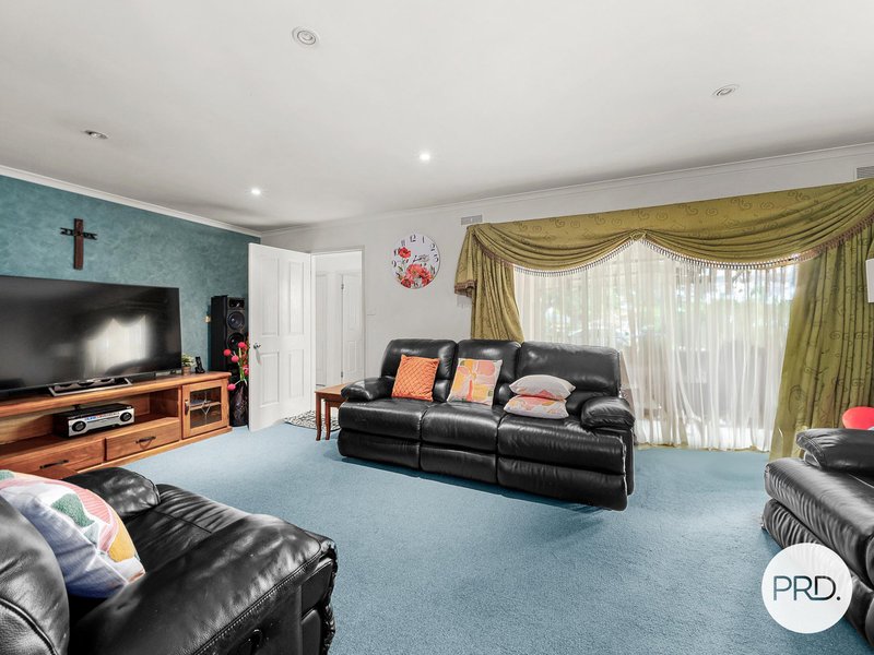 Photo - 9 Sarsfield Street, Shepparton VIC 3630 - Image 4