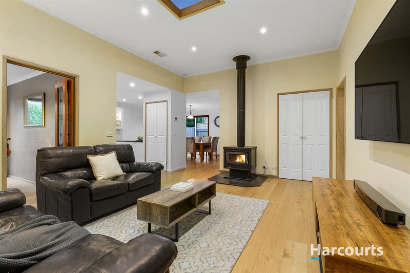 Photo - 9 Satori Court, Ferntree Gully VIC 3156 - Image 4