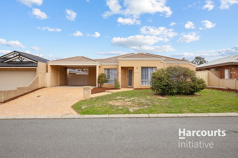 9 Scholar Close, Marangaroo WA 6064