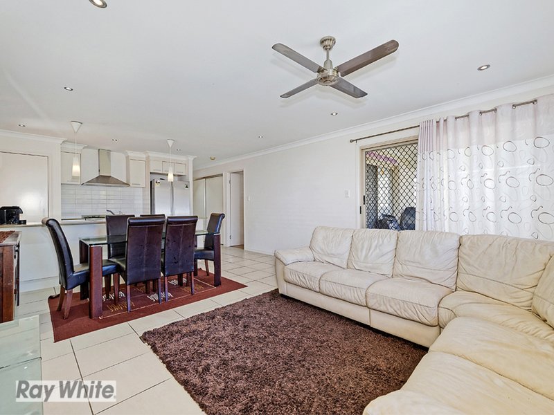 Photo - 9 Sears Parade, North Lakes QLD 4509 - Image 4