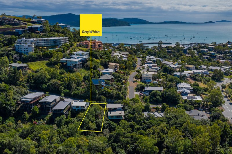 9 Seaview Drive, Airlie Beach QLD 4802