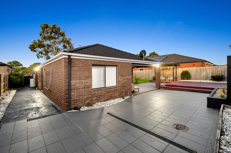 Photo - 9 Sedgwick Court, Lynbrook VIC 3975 - Image 13