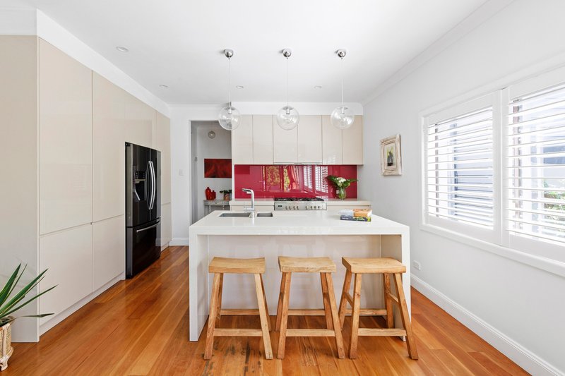 Photo - 9 Seebrees Street, Manly Vale NSW 2093 - Image 3