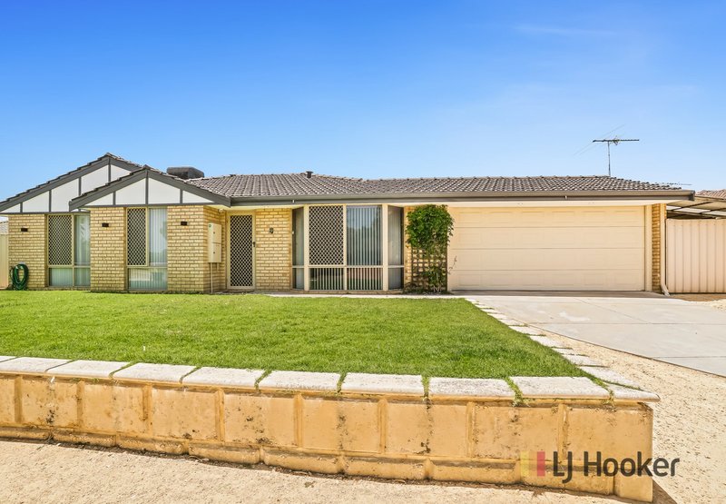 Photo - 9 Sentron Place, Merriwa WA 6030 - Image 2