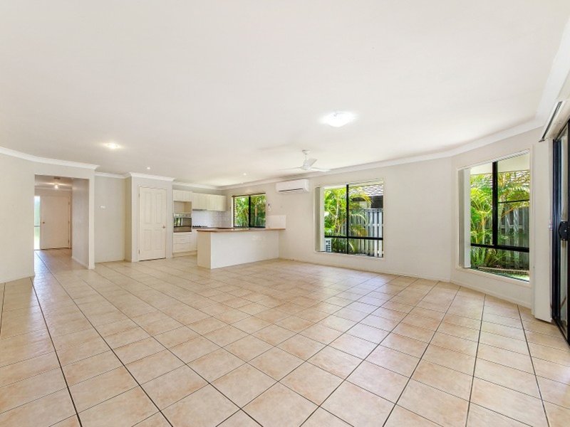 Photo - 9 Sentry Street, Robina QLD 4226 - Image 4