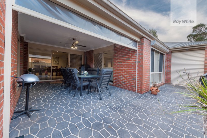 Photo - 9 Serendip Crescent, Greenvale VIC 3059 - Image 16