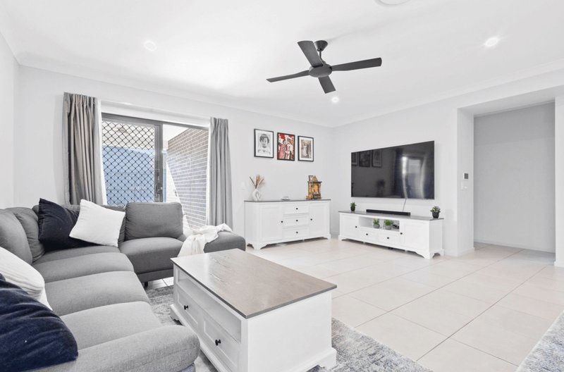 Photo - 9 Serene Court, Bray Park QLD 4500 - Image 5