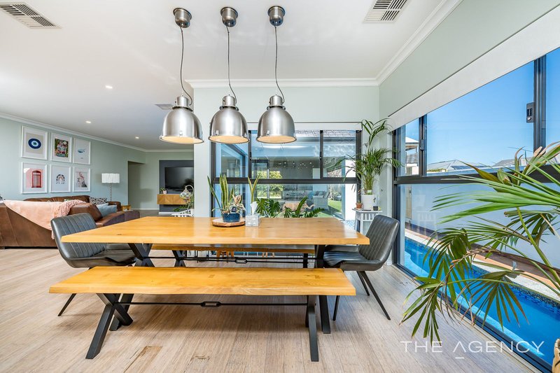 Photo - 9 Sextant Way, Jindalee WA 6036 - Image 9