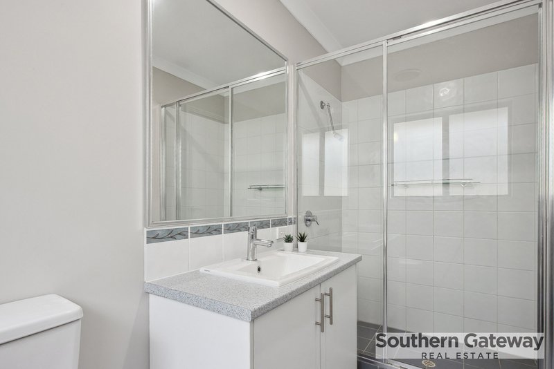 Photo - 9 Shaftesbury Way, Wellard WA 6170 - Image 14