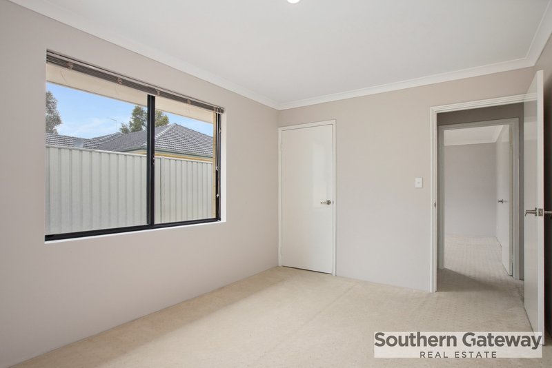 Photo - 9 Shaftesbury Way, Wellard WA 6170 - Image 16